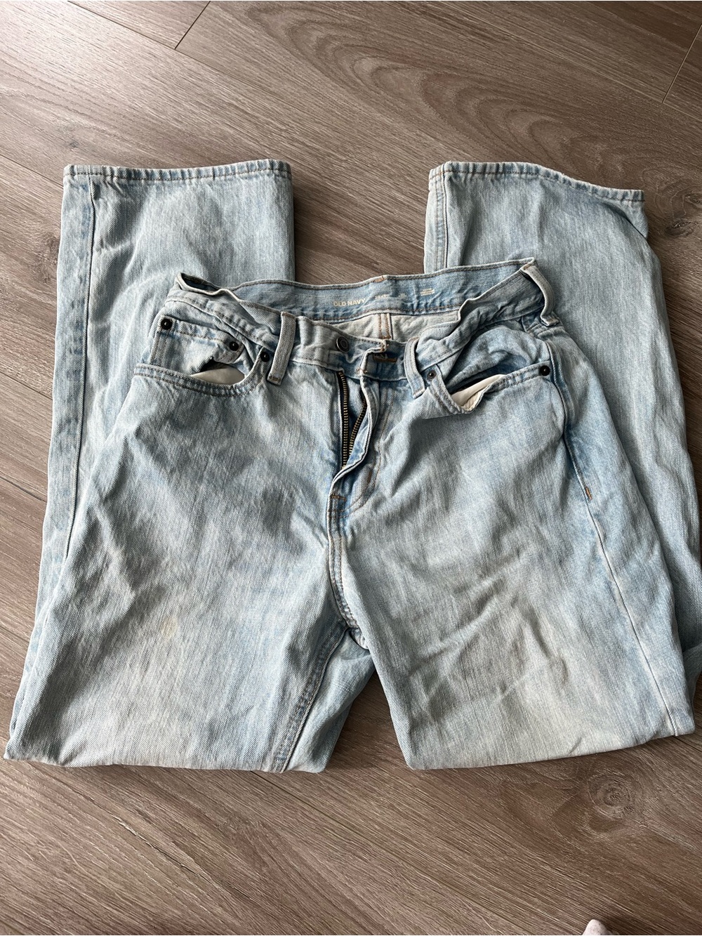 OLD NAVY Light Wash Men's Jeans - Classic Straight Fit